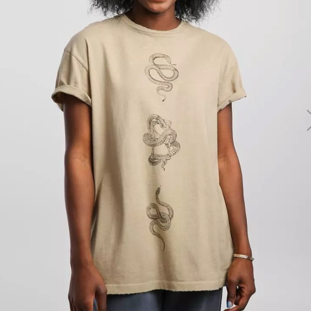 Raw Edge Snake Graphic Tee